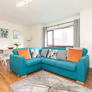 Allanfield Quiet Central Family With Parking Edinburgh