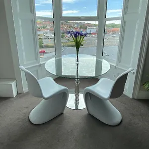 Riverview With Private Parking , Whitby United Kingdom