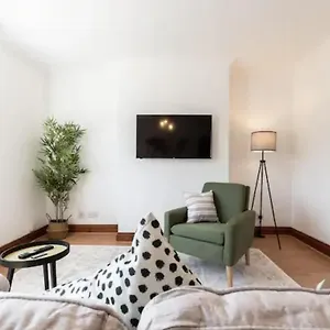 Metropolitan - 2 Bed, Private Parking Apartment, Great Commercial From Stay! , Southampton United Kingdom